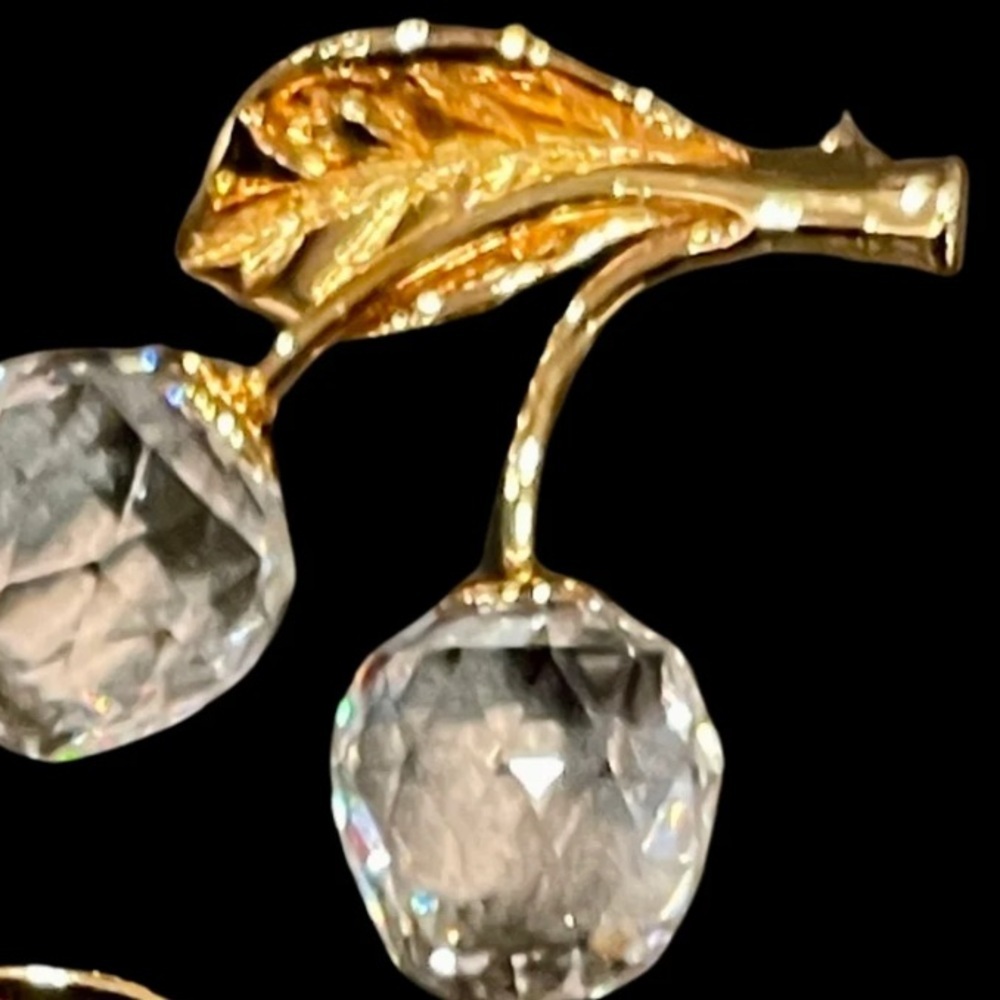 Authentic Swarovski Gold Crystal Cherry Brooch - Picture 3 of 6
